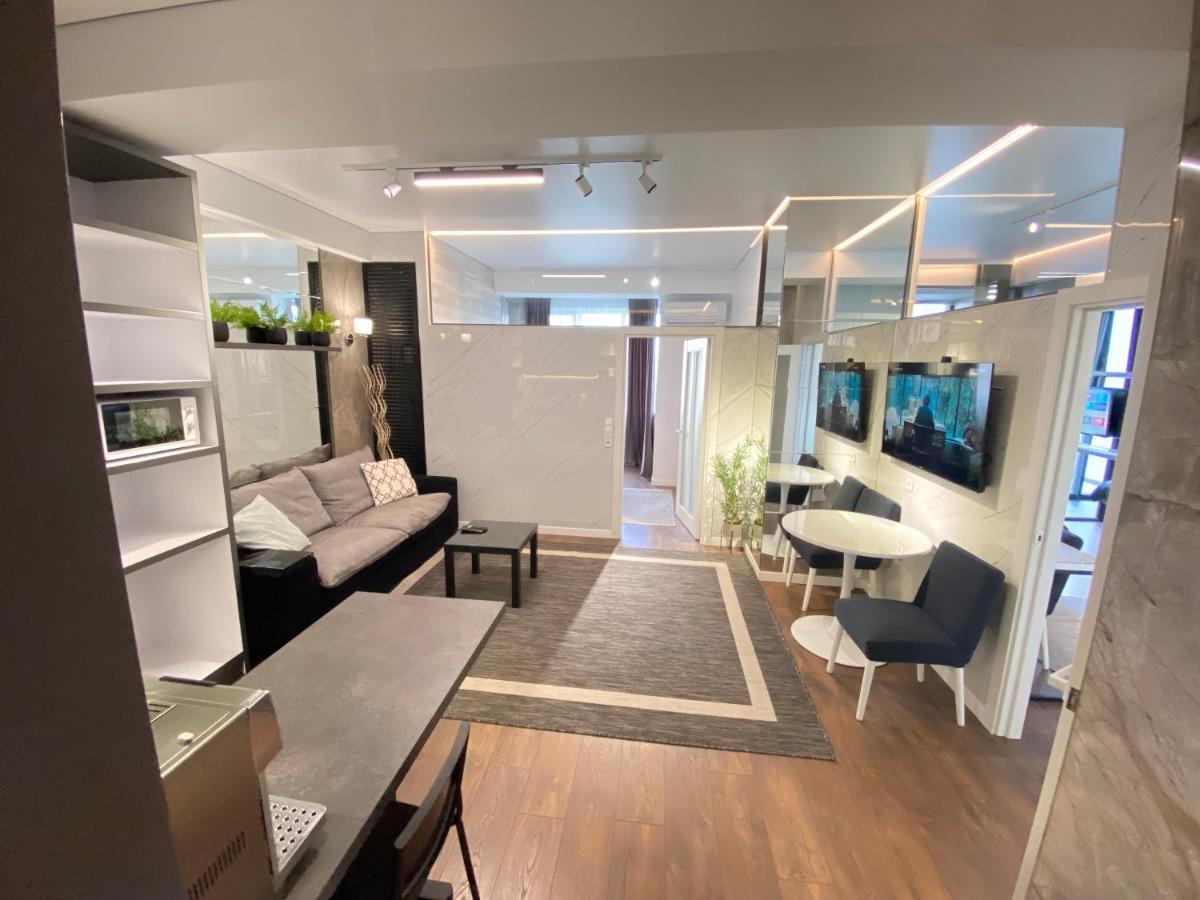 Rentnow Modern Lux Apartment In Centre Chisinau Luaran gambar