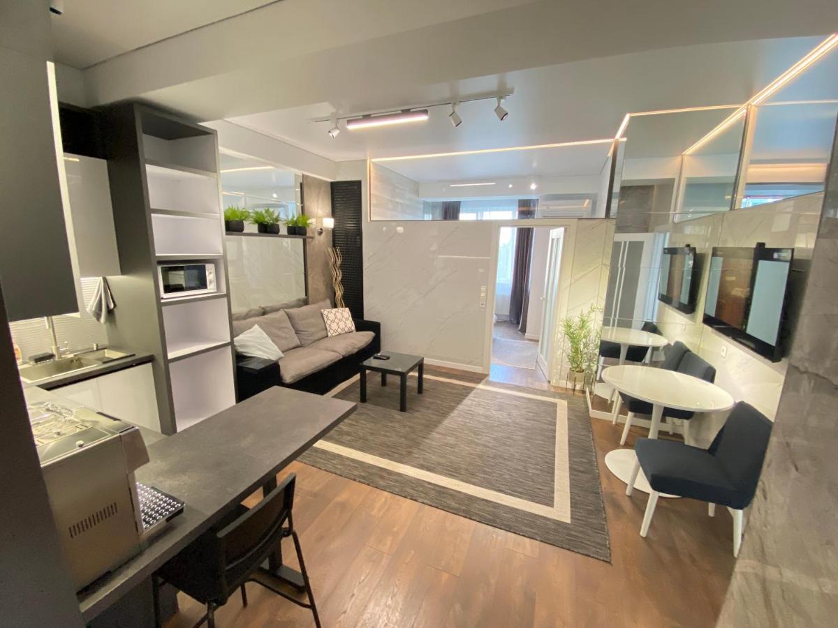 Rentnow Modern Lux Apartment In Centre Chisinau Luaran gambar