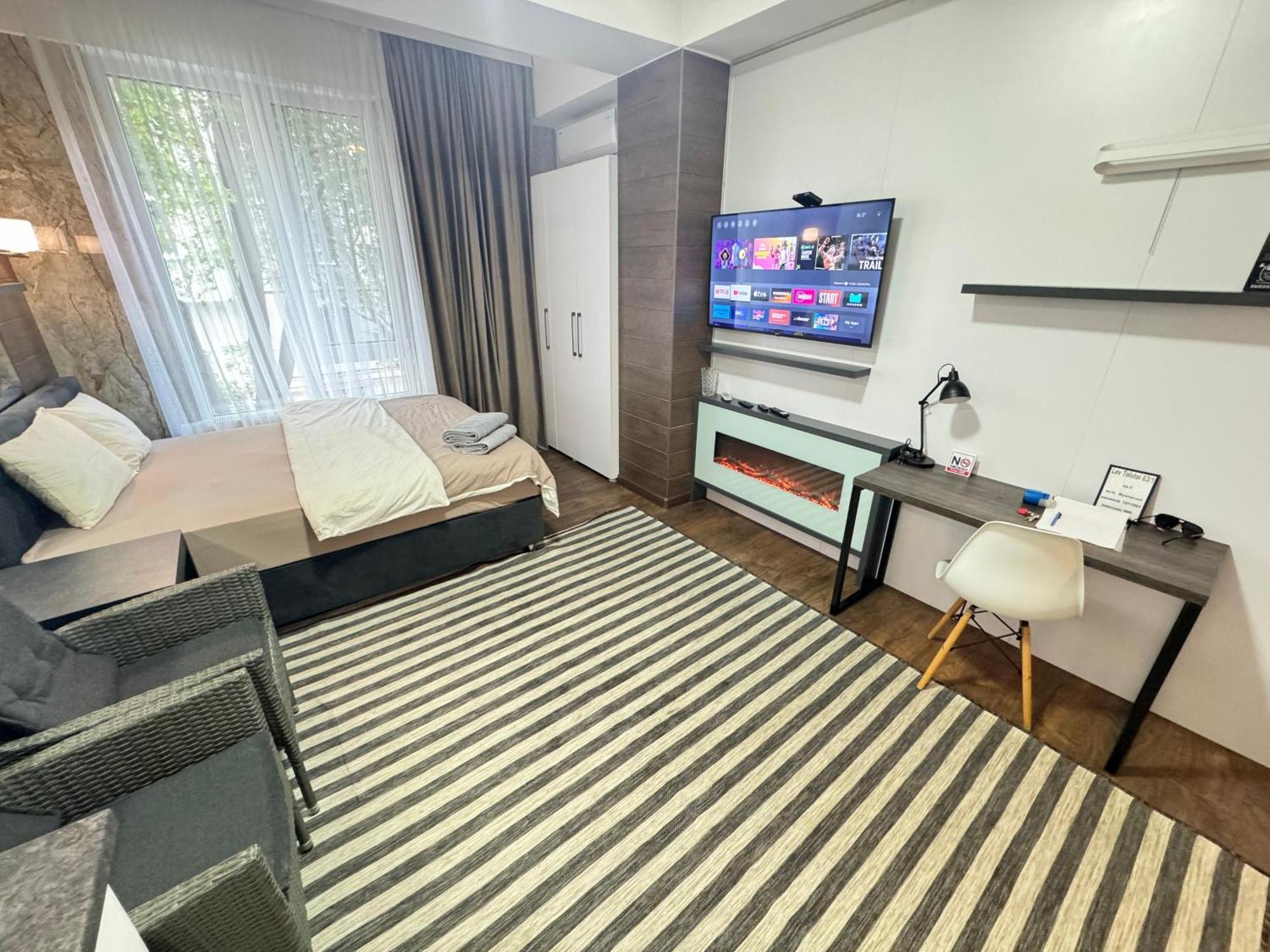 Rentnow Modern Lux Apartment In Centre Chisinau Luaran gambar