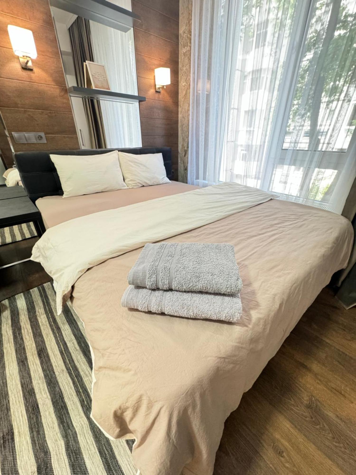 Rentnow Modern Lux Apartment In Centre Chisinau Luaran gambar