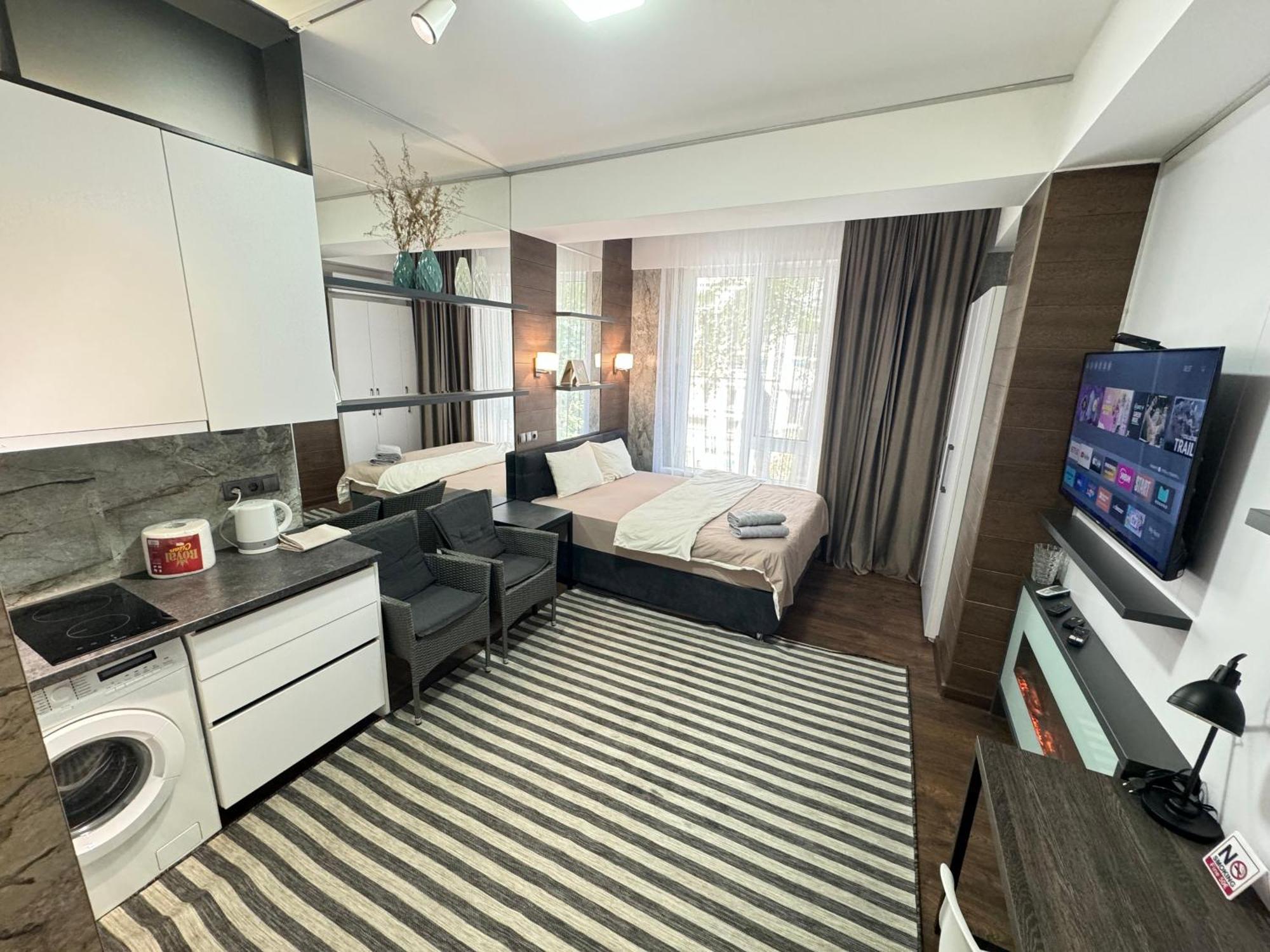 Rentnow Modern Lux Apartment In Centre Chisinau Luaran gambar